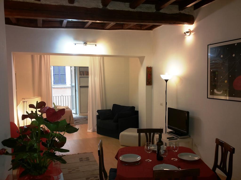 Fontanella Apartamento *